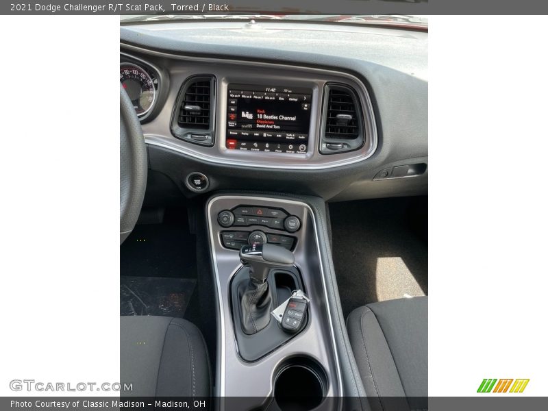 Controls of 2021 Challenger R/T Scat Pack