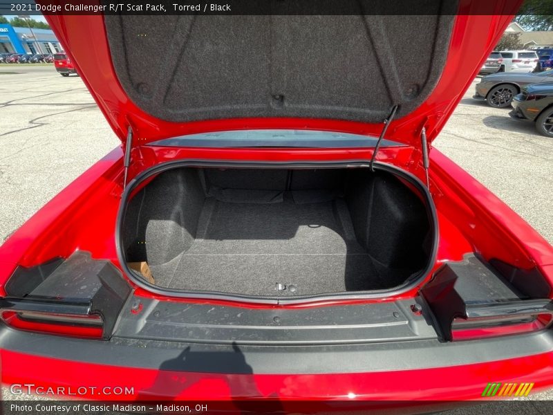  2021 Challenger R/T Scat Pack Trunk