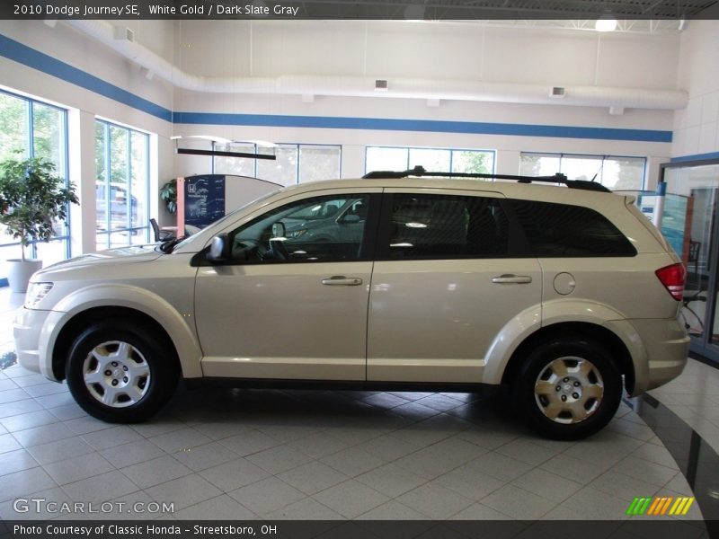 White Gold / Dark Slate Gray 2010 Dodge Journey SE