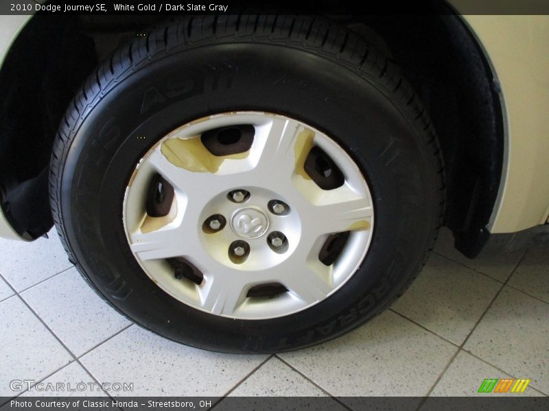 White Gold / Dark Slate Gray 2010 Dodge Journey SE