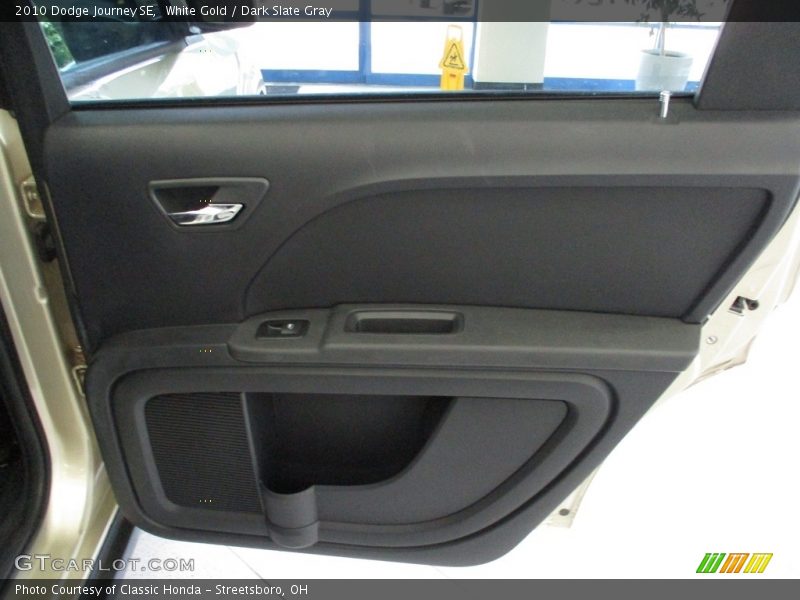 White Gold / Dark Slate Gray 2010 Dodge Journey SE
