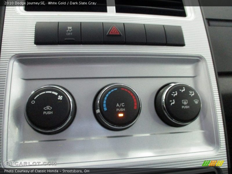 White Gold / Dark Slate Gray 2010 Dodge Journey SE