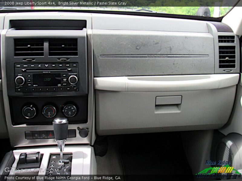 Bright Silver Metallic / Pastel Slate Gray 2008 Jeep Liberty Sport 4x4