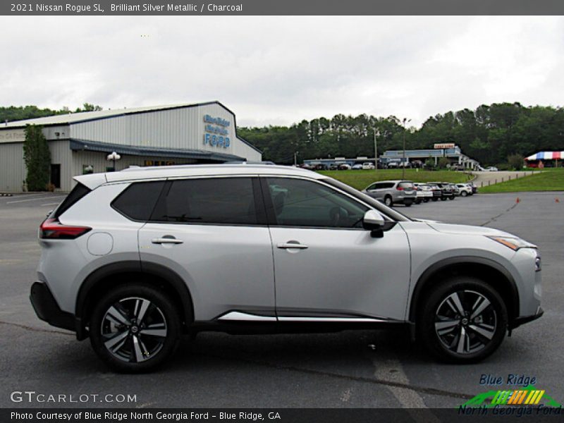 Brilliant Silver Metallic / Charcoal 2021 Nissan Rogue SL