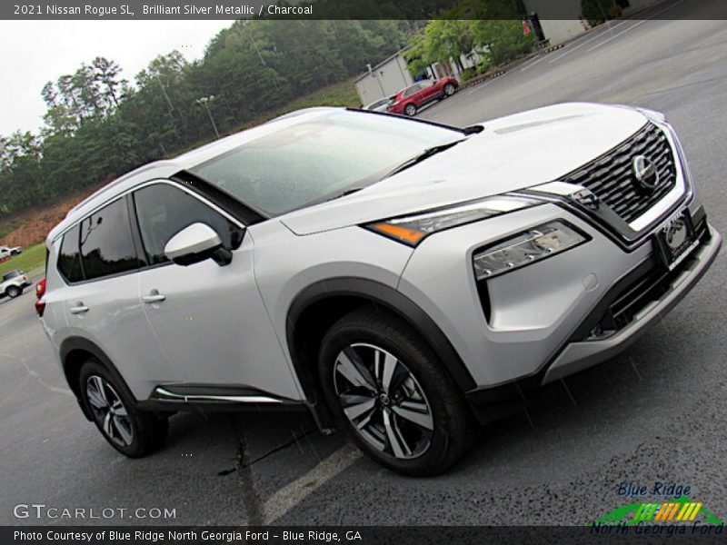 Brilliant Silver Metallic / Charcoal 2021 Nissan Rogue SL