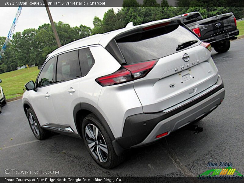 Brilliant Silver Metallic / Charcoal 2021 Nissan Rogue SL