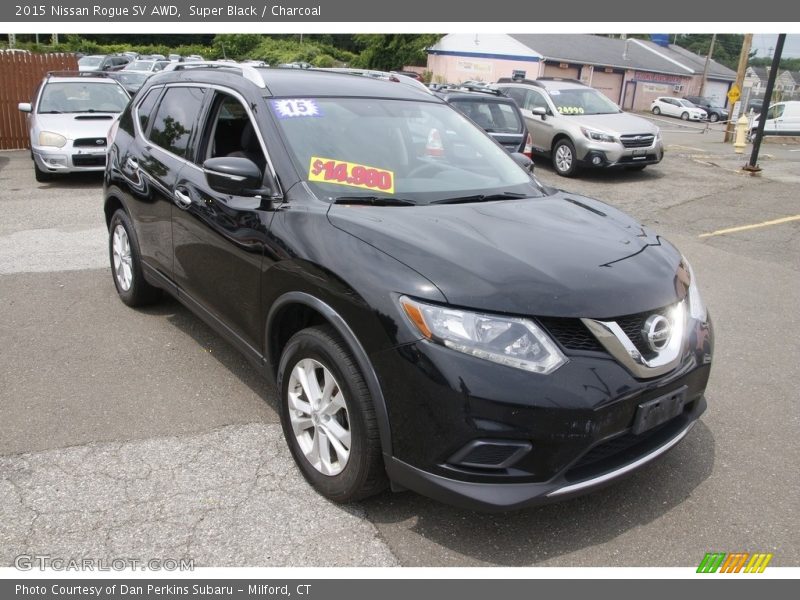Super Black / Charcoal 2015 Nissan Rogue SV AWD