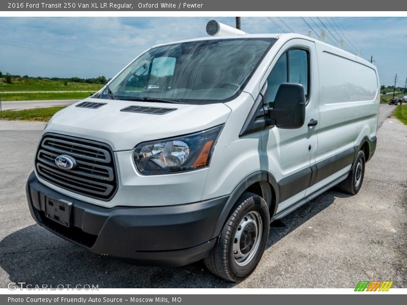 Oxford White / Pewter 2016 Ford Transit 250 Van XL LR Regular