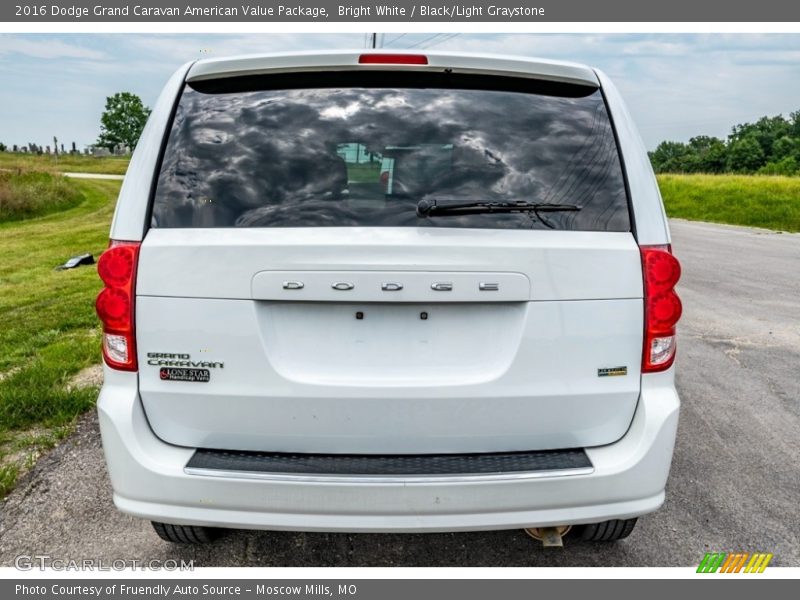 Bright White / Black/Light Graystone 2016 Dodge Grand Caravan American Value Package