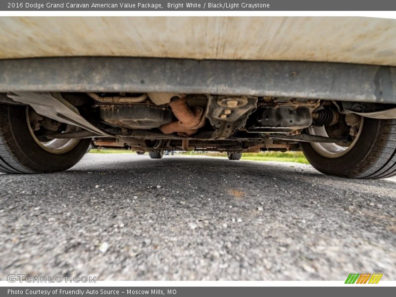 Bright White / Black/Light Graystone 2016 Dodge Grand Caravan American Value Package