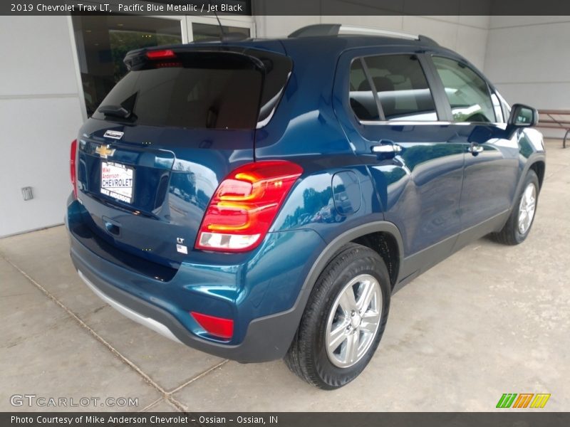 Pacific Blue Metallic / Jet Black 2019 Chevrolet Trax LT