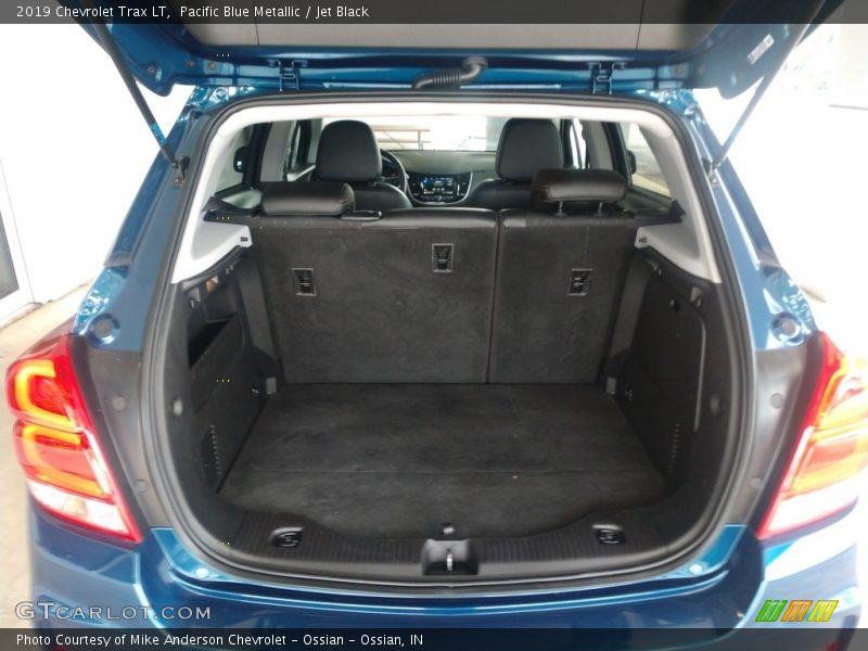 Pacific Blue Metallic / Jet Black 2019 Chevrolet Trax LT