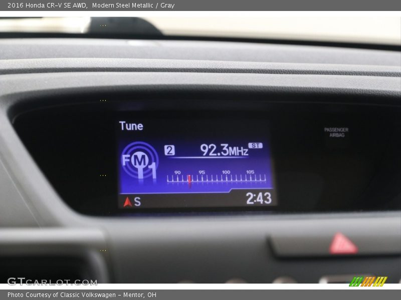 Modern Steel Metallic / Gray 2016 Honda CR-V SE AWD