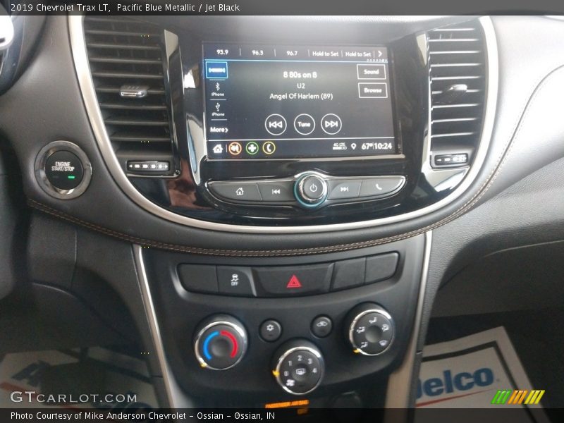 Pacific Blue Metallic / Jet Black 2019 Chevrolet Trax LT