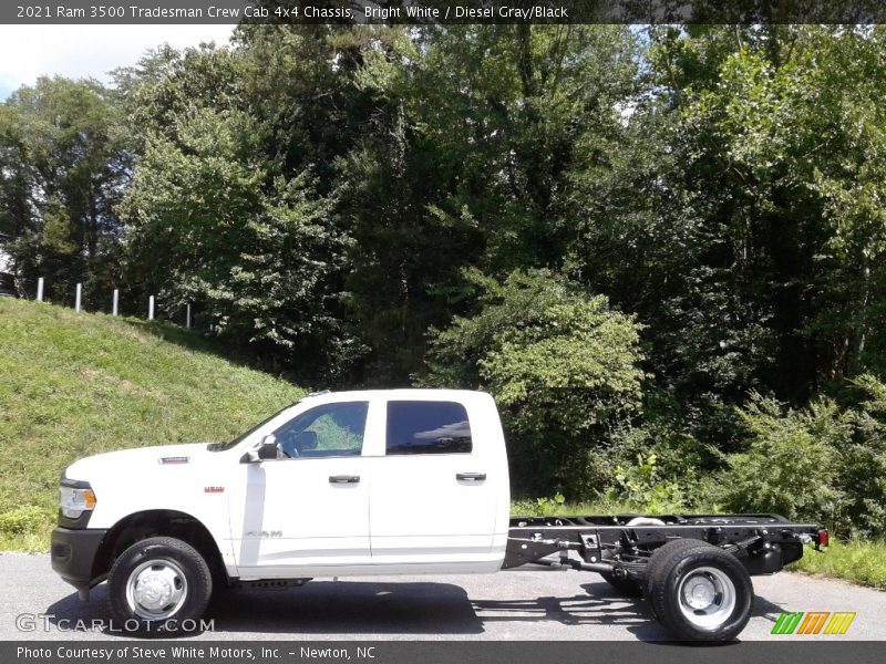 Bright White / Diesel Gray/Black 2021 Ram 3500 Tradesman Crew Cab 4x4 Chassis