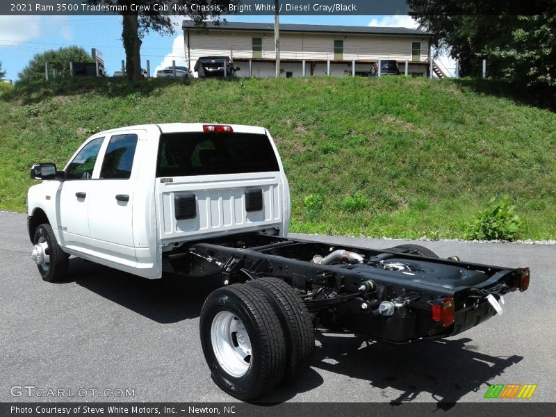 Bright White / Diesel Gray/Black 2021 Ram 3500 Tradesman Crew Cab 4x4 Chassis