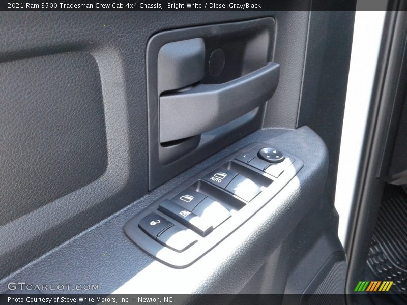 Bright White / Diesel Gray/Black 2021 Ram 3500 Tradesman Crew Cab 4x4 Chassis