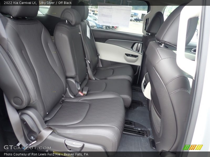 Silky Silver / Off Black 2022 Kia Carnival LX
