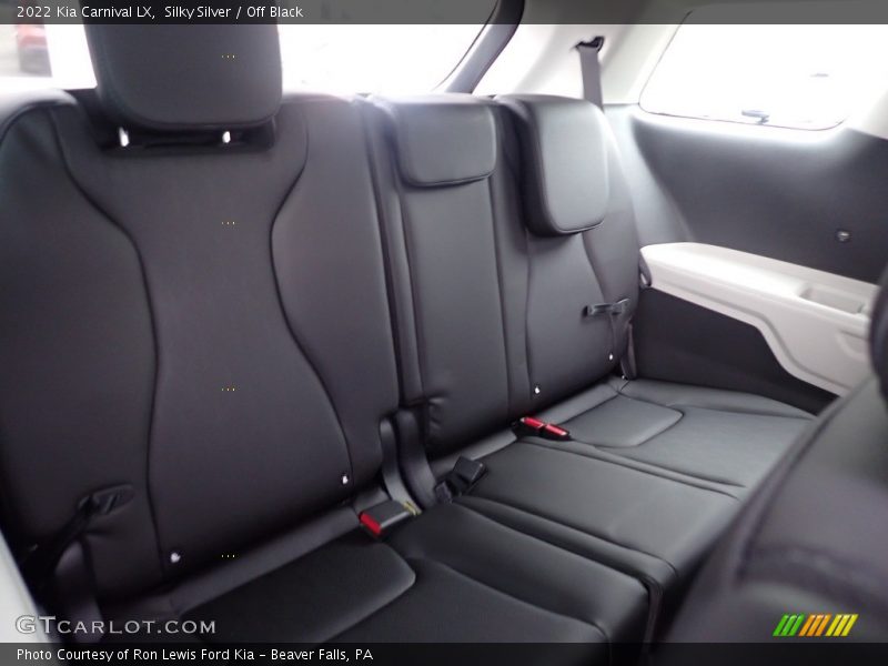 Silky Silver / Off Black 2022 Kia Carnival LX