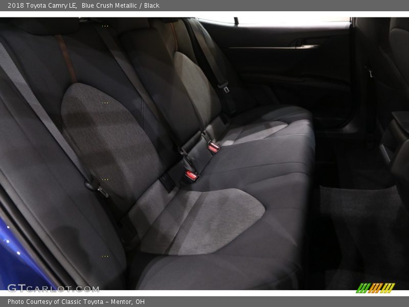 Blue Crush Metallic / Black 2018 Toyota Camry LE