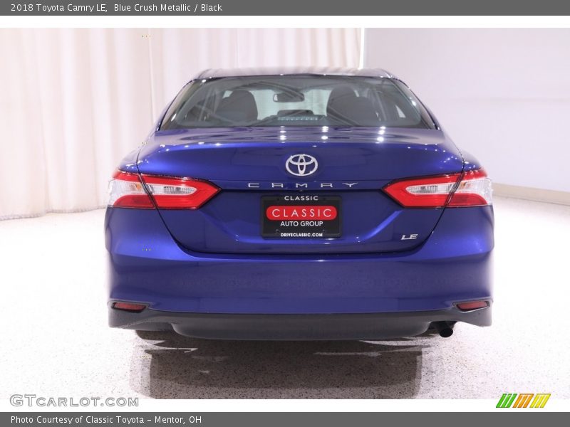 Blue Crush Metallic / Black 2018 Toyota Camry LE
