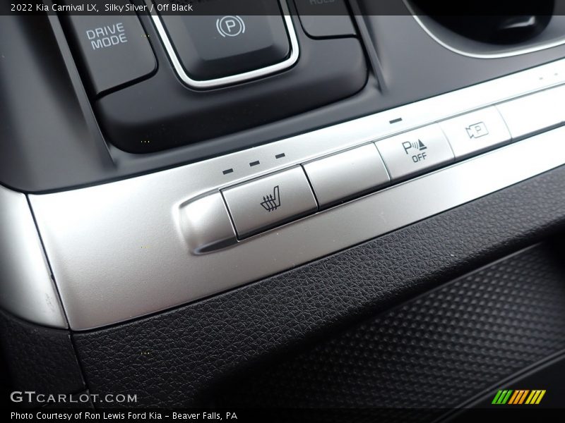 Silky Silver / Off Black 2022 Kia Carnival LX