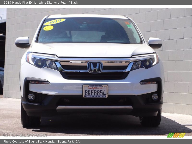 White Diamond Pearl / Black 2019 Honda Pilot EX-L