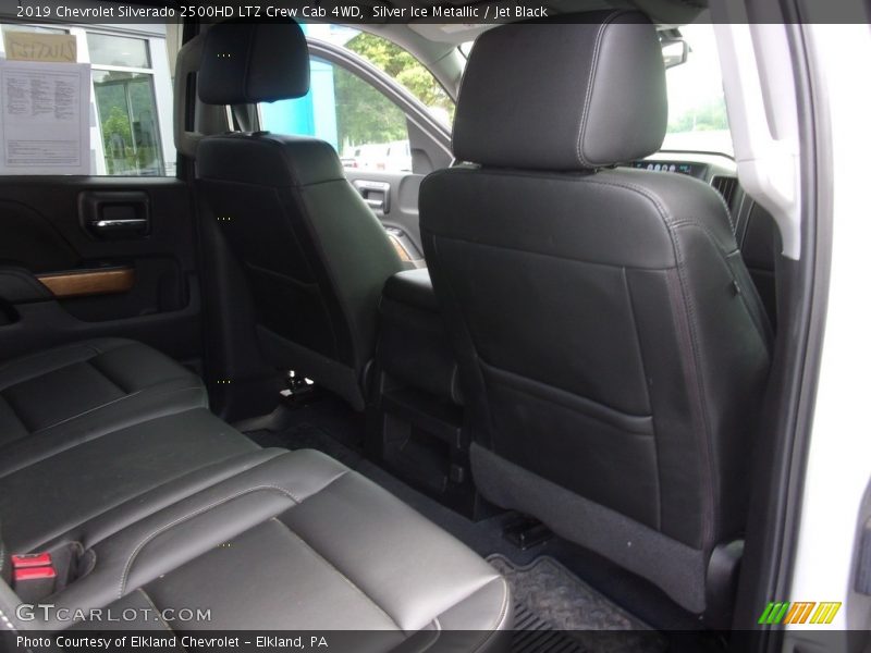 Silver Ice Metallic / Jet Black 2019 Chevrolet Silverado 2500HD LTZ Crew Cab 4WD