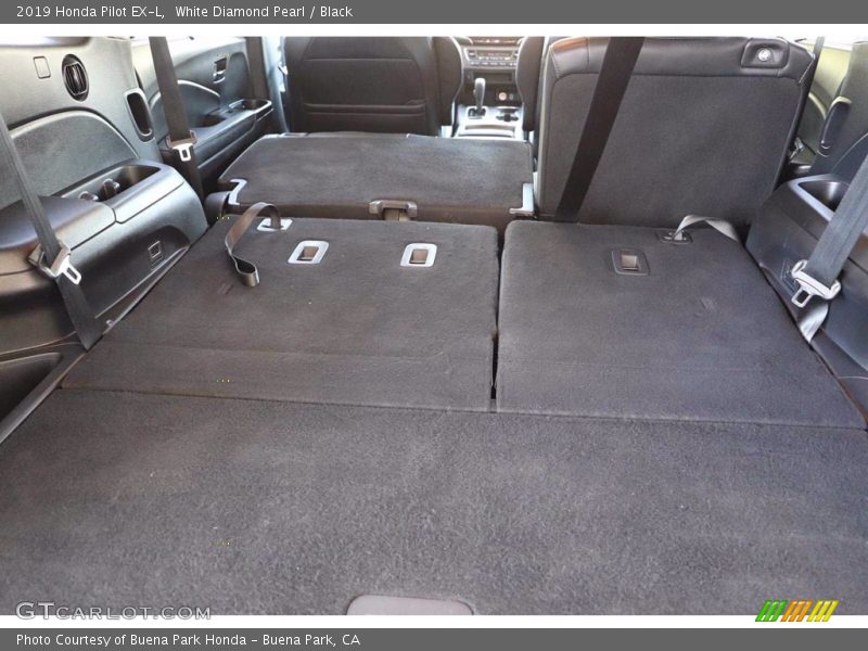 White Diamond Pearl / Black 2019 Honda Pilot EX-L
