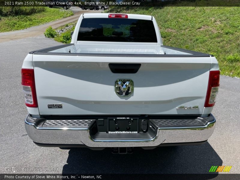 Bright White / Black/Diesel Gray 2021 Ram 2500 Tradesman Crew Cab 4x4