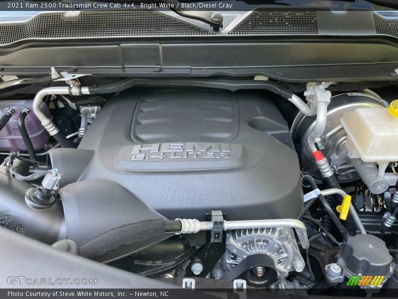 Bright White / Black/Diesel Gray 2021 Ram 2500 Tradesman Crew Cab 4x4