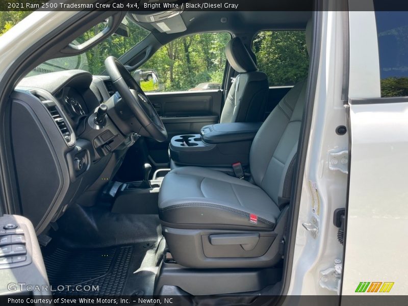 Bright White / Black/Diesel Gray 2021 Ram 2500 Tradesman Crew Cab 4x4