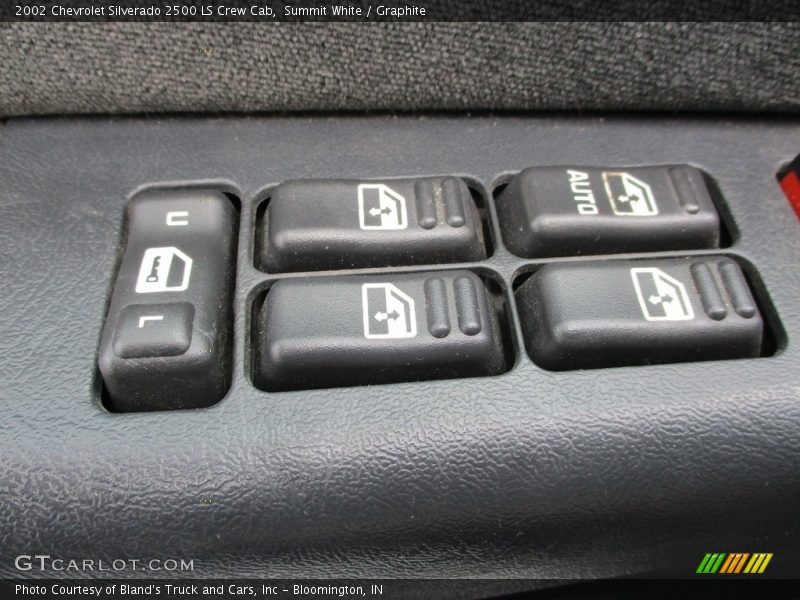 Controls of 2002 Silverado 2500 LS Crew Cab