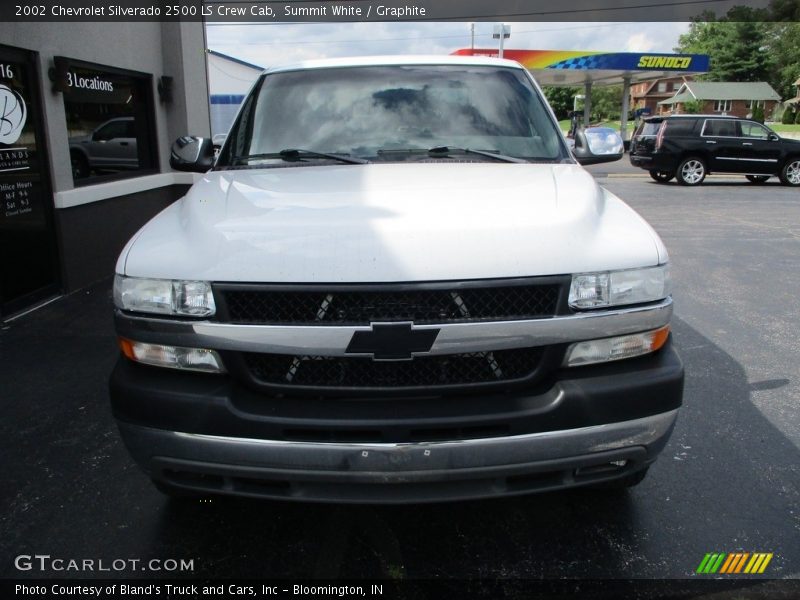 Summit White / Graphite 2002 Chevrolet Silverado 2500 LS Crew Cab