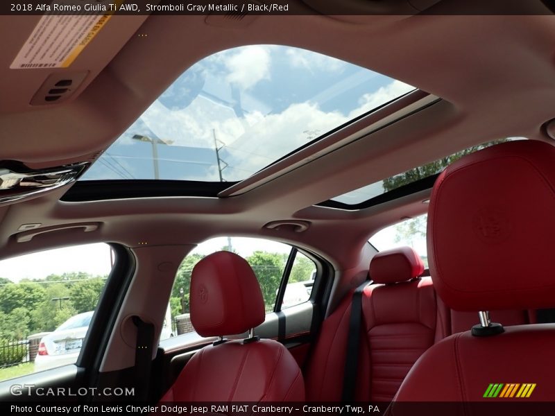 Stromboli Gray Metallic / Black/Red 2018 Alfa Romeo Giulia Ti AWD