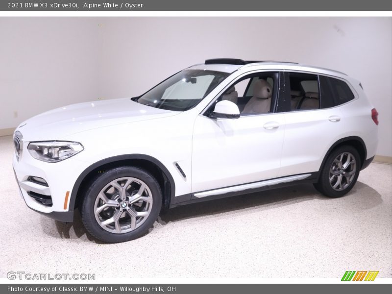 Alpine White / Oyster 2021 BMW X3 xDrive30i