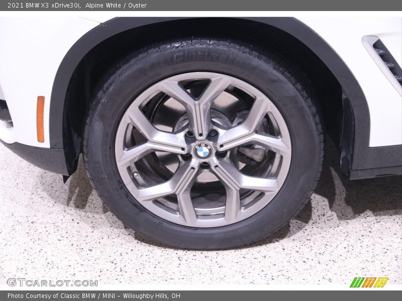 Alpine White / Oyster 2021 BMW X3 xDrive30i