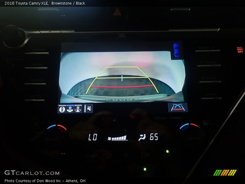 Brownstone / Black 2018 Toyota Camry XLE