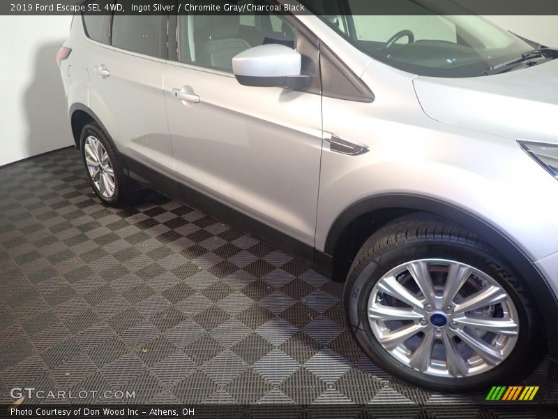 Ingot Silver / Chromite Gray/Charcoal Black 2019 Ford Escape SEL 4WD
