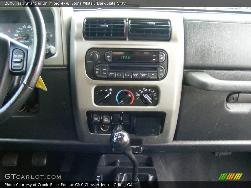 Stone White / Dark Slate Gray 2006 Jeep Wrangler Unlimited 4x4