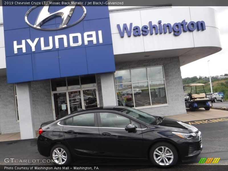 Mosaic Black Metallic / Jet Black/­Galvanized 2019 Chevrolet Cruze LT