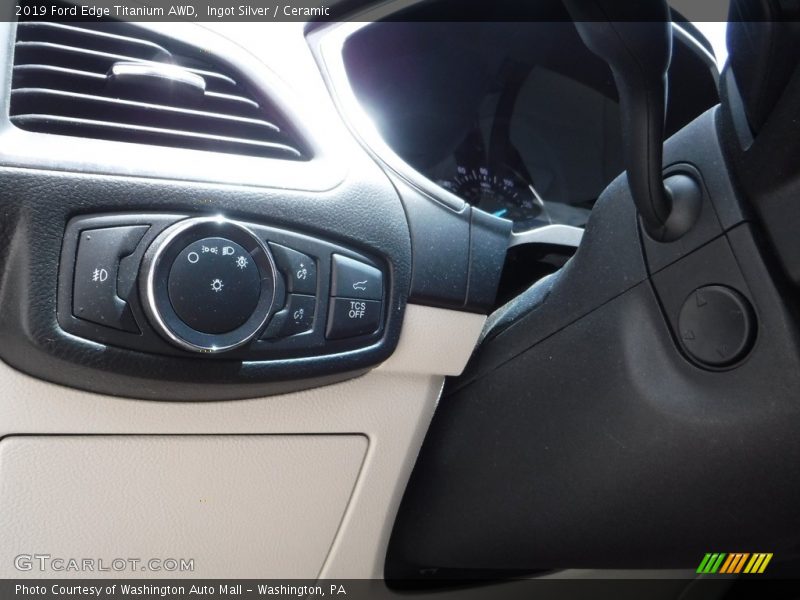 Ingot Silver / Ceramic 2019 Ford Edge Titanium AWD