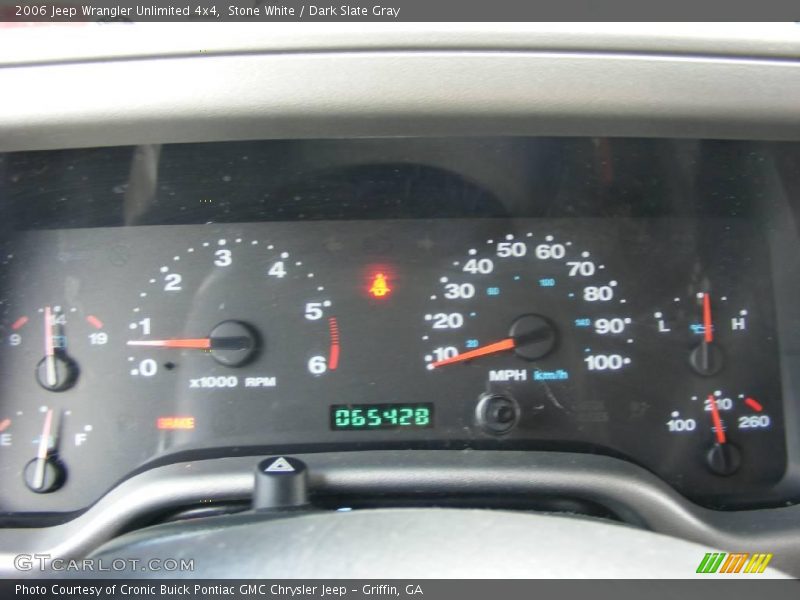Stone White / Dark Slate Gray 2006 Jeep Wrangler Unlimited 4x4