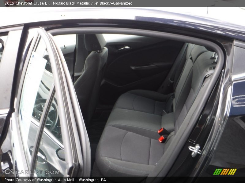 Mosaic Black Metallic / Jet Black/­Galvanized 2019 Chevrolet Cruze LT