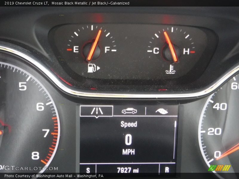 Mosaic Black Metallic / Jet Black/­Galvanized 2019 Chevrolet Cruze LT