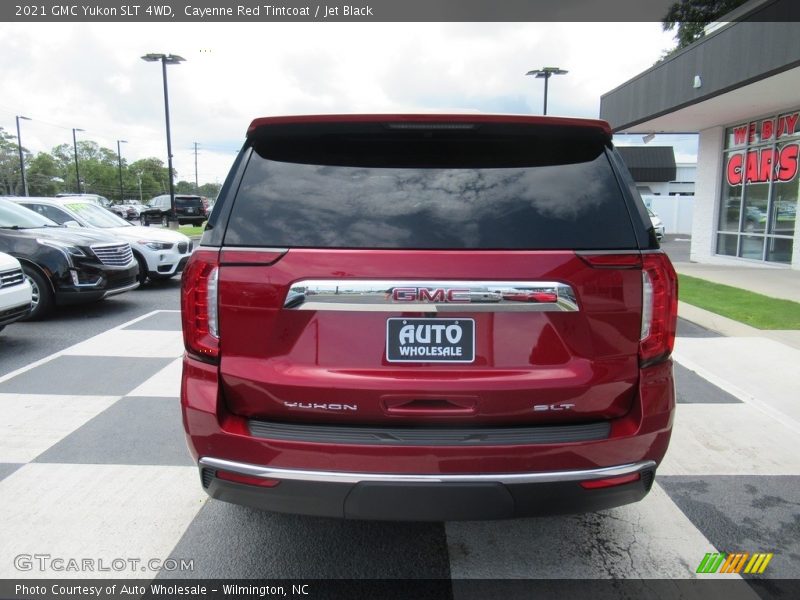 Cayenne Red Tintcoat / Jet Black 2021 GMC Yukon SLT 4WD