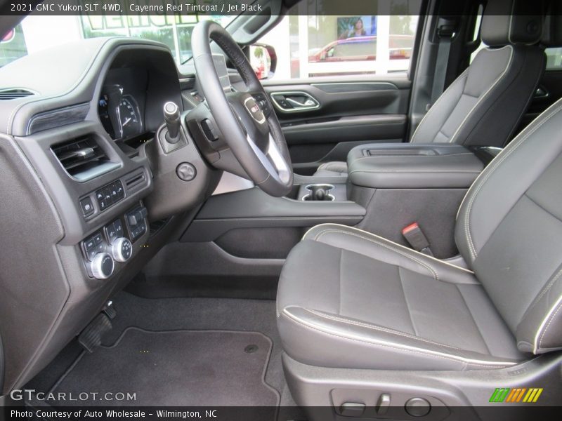 Cayenne Red Tintcoat / Jet Black 2021 GMC Yukon SLT 4WD