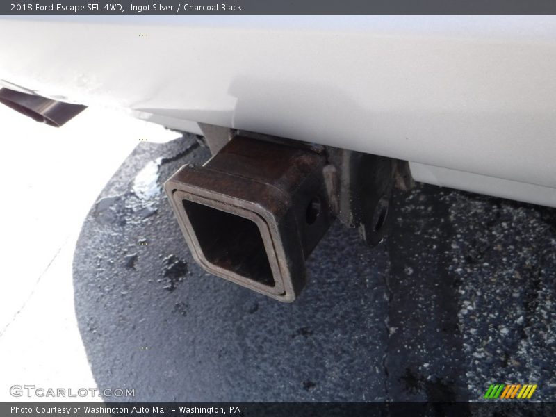 Ingot Silver / Charcoal Black 2018 Ford Escape SEL 4WD