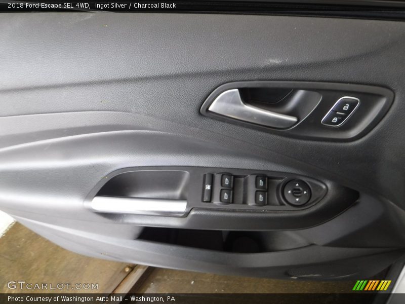Ingot Silver / Charcoal Black 2018 Ford Escape SEL 4WD