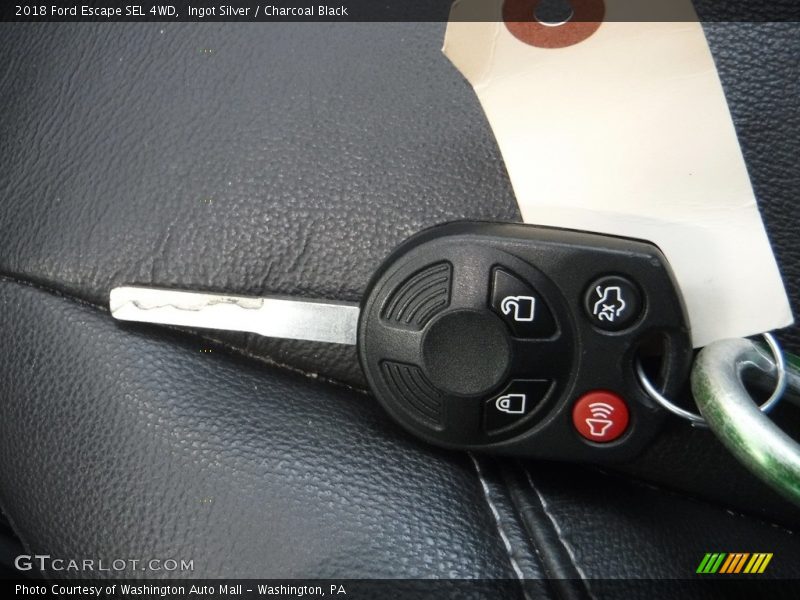 Ingot Silver / Charcoal Black 2018 Ford Escape SEL 4WD